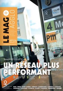 première de couverture du magazine LeMag+ Agglo de Janvier/Février 2025 n°114 de Quimper. Des personnes montent dans un bus.